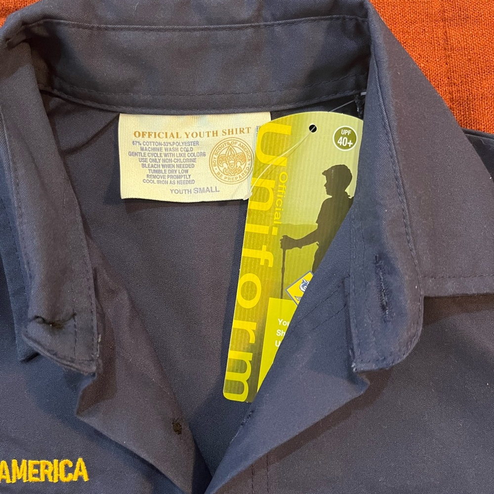 Boy Scouts of America Uniform shirt, socks & bandana - Youth S - Picture 4 of 6